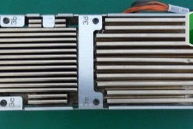 HP A7159A A7159-40001 0950-4526 RX4640 ITANIUM2 1.3GHZ/3MB