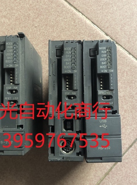 三菱Q25HCPU有两个,其中一个侧边没铭牌,Q02CPU一