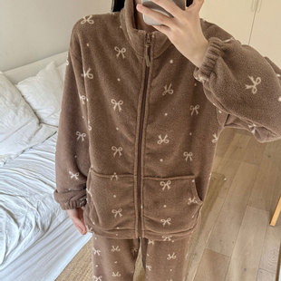 碎花小熊睡衣女冬季珊瑚绒加绒加厚保暖拉链休闲外穿雪粒绒家居服