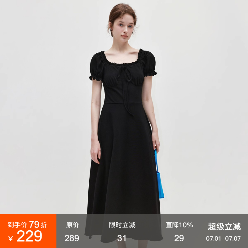 范洛法式赫本风连衣裙2025新款夏季显瘦方领泡泡袖设计感收腰裙子