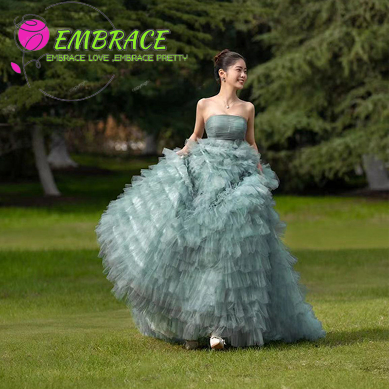 影楼主题轻婚纱摄影拍照服装情侣外景旅拍礼服写真森系仙气彩纱裙