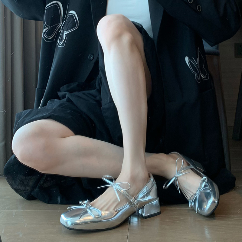 羊皮！银色玛丽珍鞋女方