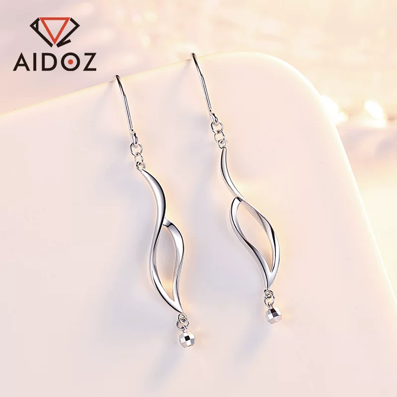 Platinum long classic earrings, platinum 950 sample