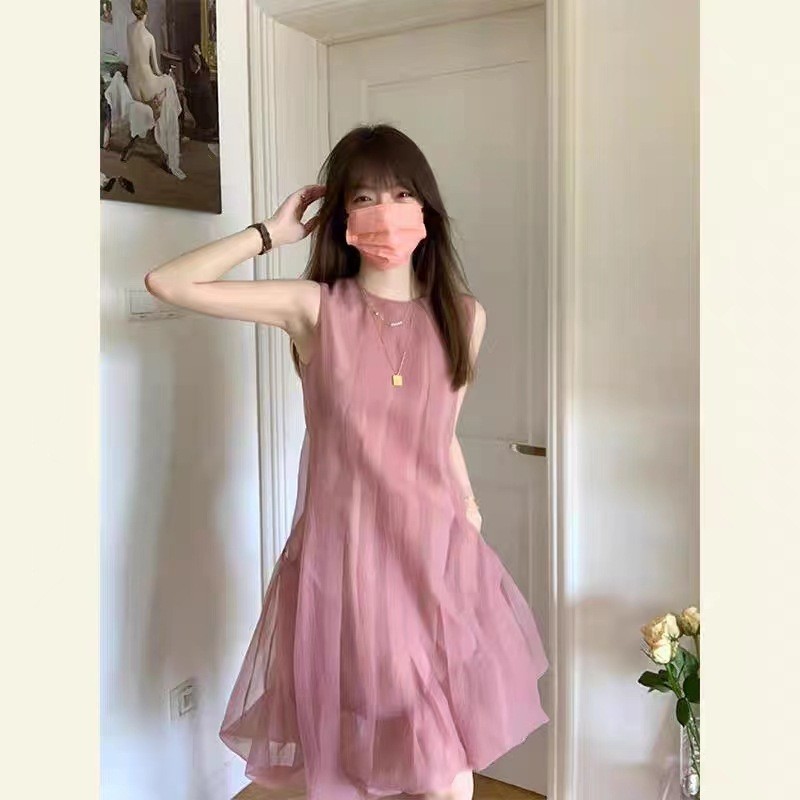 小众设计感粉色仙美连衣裙