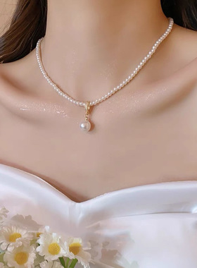 施家珍珠项链女小众轻奢设计高级感时尚气质锁骨链颈链毛衣链