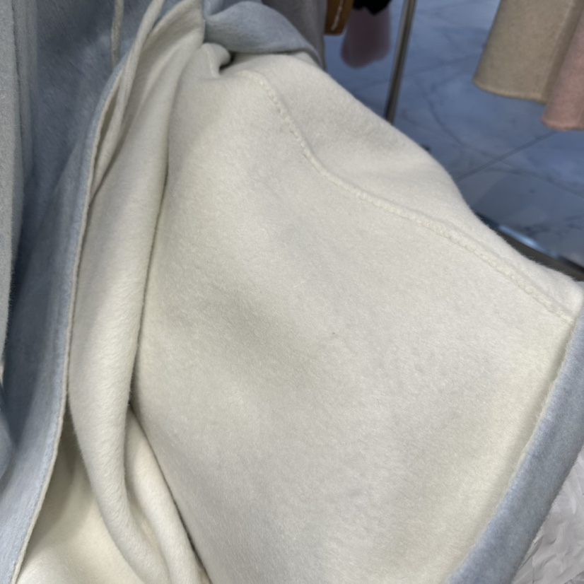 八1107韩国东大门运动瑜伽外套款大衣区4481033别致韩版经典可爱