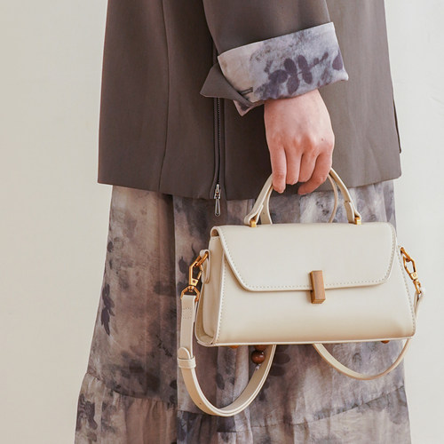 小众复古通勤百搭小方包