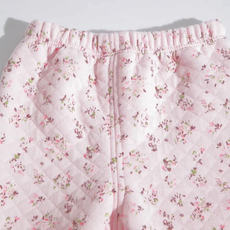 Coffret cadeau pour bébé - vêtements CHF135L - Ref 1950940 Image 5