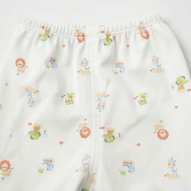 Coffret cadeau pour bébé - vêtements CHF099L - Ref 1953056 Image 5