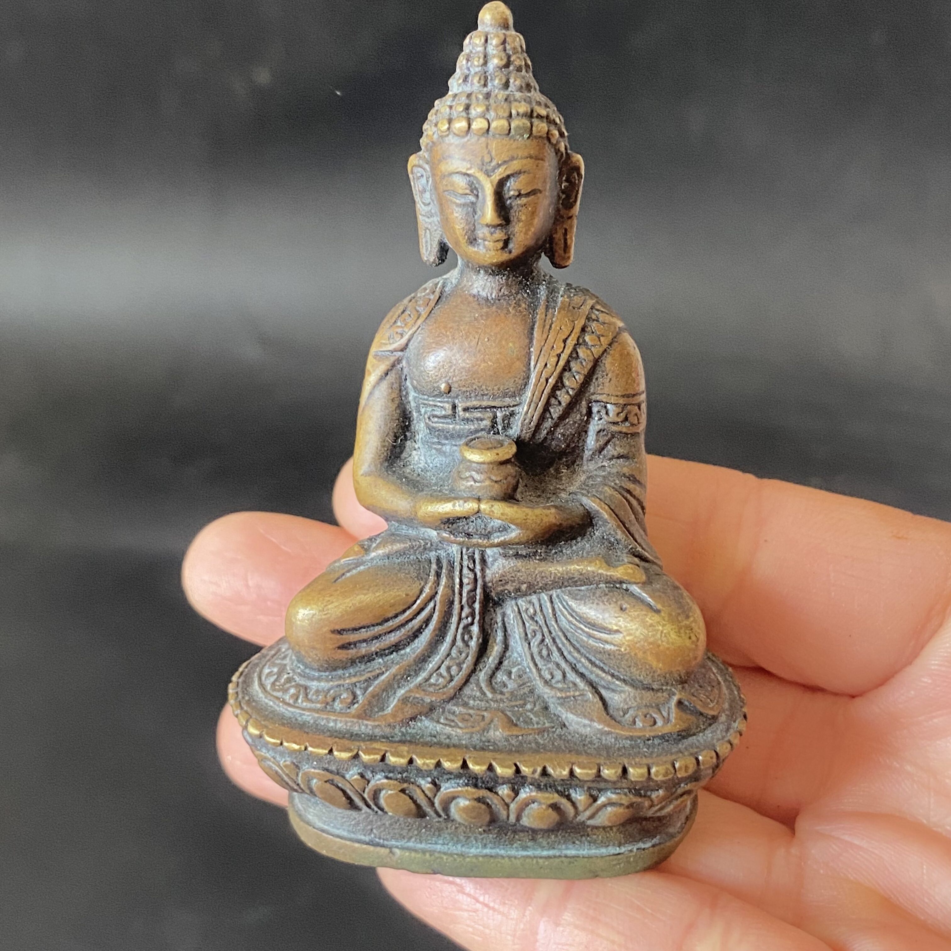 仿古低价清古玩黄铜佛药师佛像摆件，一物一图．原图原物佛像摆件