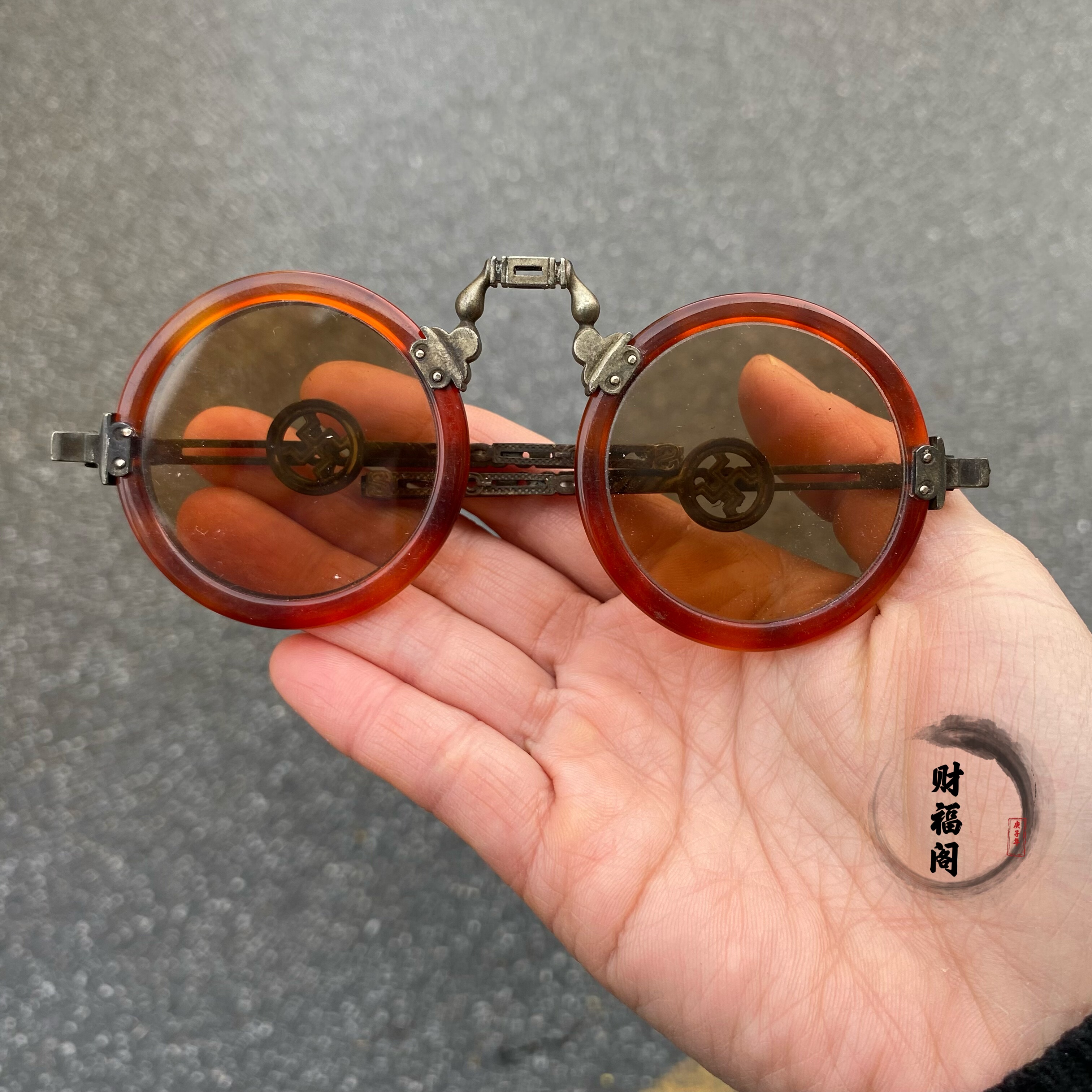 仿古民国时期水晶眼镜石头镜古玩民国仿古墨镜太阳镜帅气影视道具