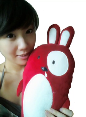 Heleworld创意潮玩系列萝卜兔毛绒玩具玩偶2009年设计款