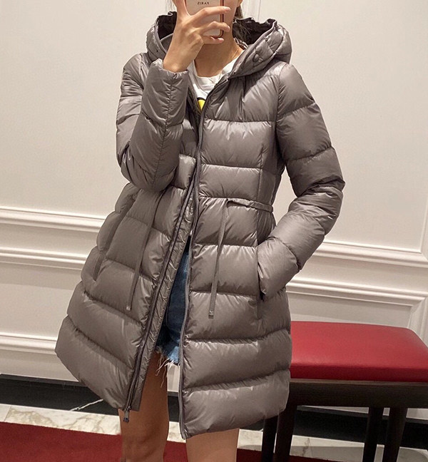 原版开发 90鹅绒蓬松厚实又保暖的可调节松紧收腰长款羽绒服高端