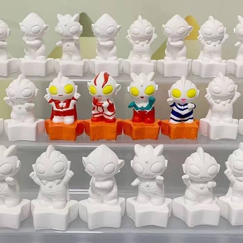 迪迦赛罗奥特曼小人涂色石膏娃娃白胚坯儿童手工画画彩绘公仔玩具