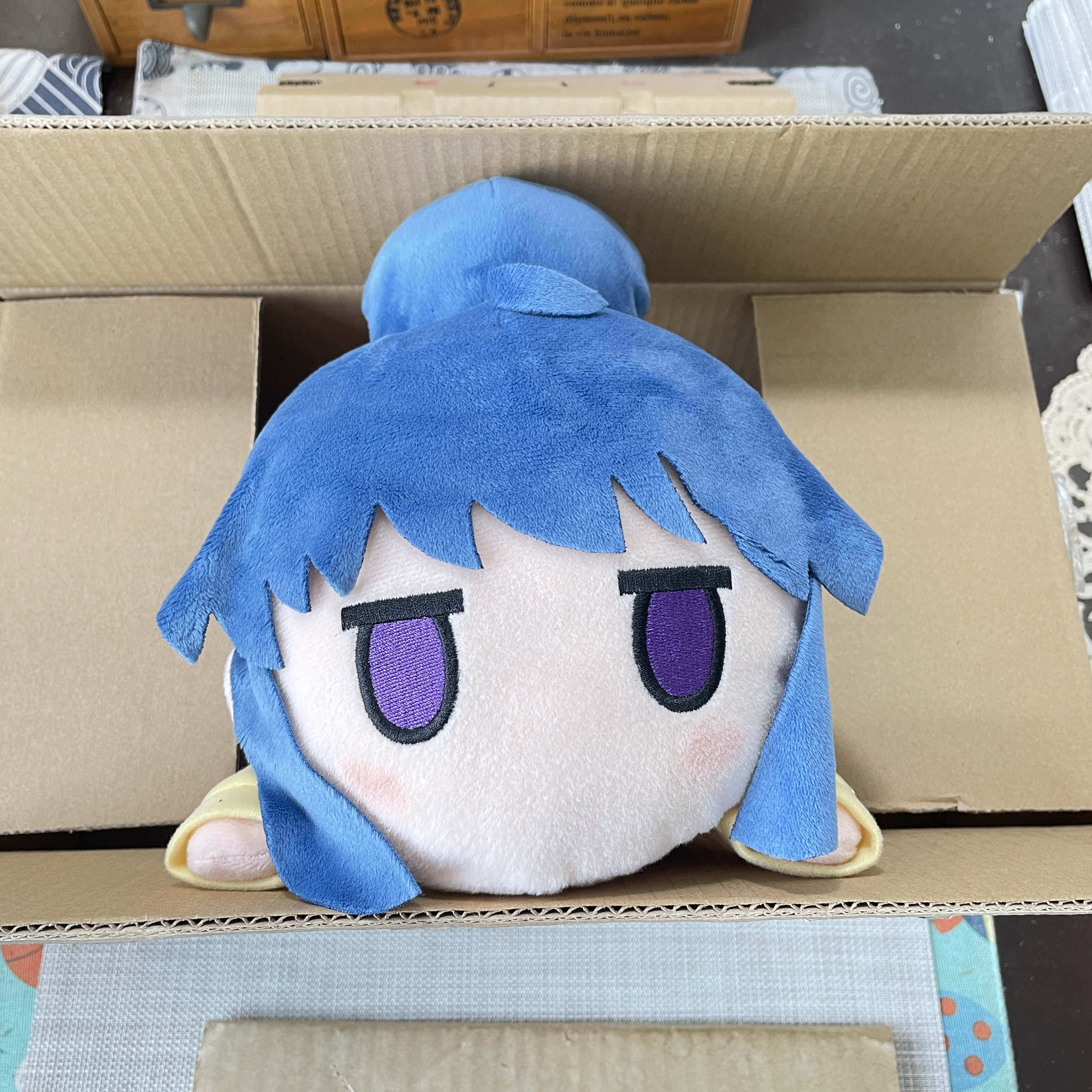 日版SEGA 摇曳露营 志摩凛  趴趴毛绒玩偶景品公仔 30cm左右