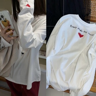 韩标 2026早春新款 爱心字母印花 棉质圆领长袖白色T恤宽松版上衣