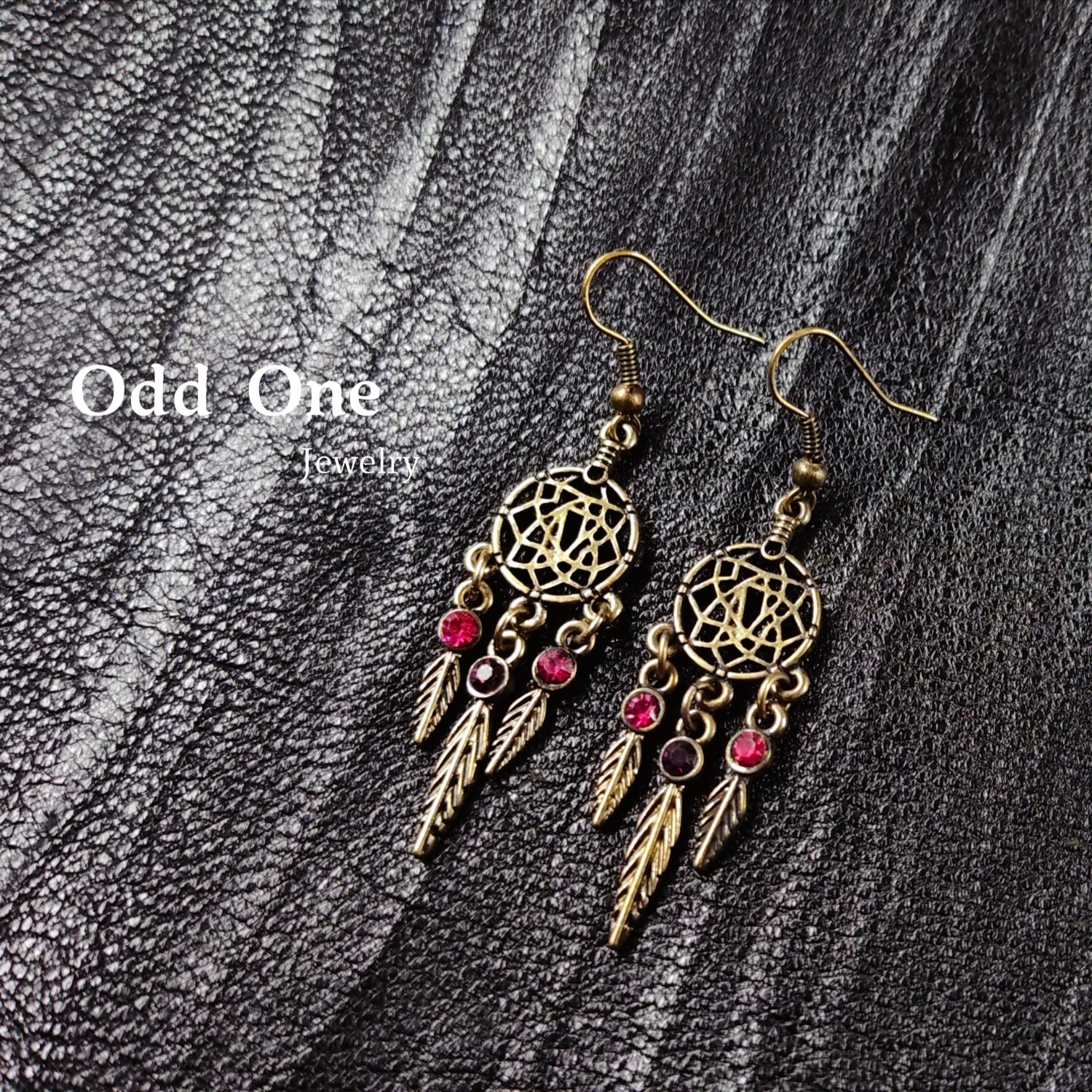 Odd One 复古做旧古铜色耳环