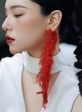 水舞H2260 手工红色毛线个性小众耳钉新娘耳环不对称耳钉礼服配饰