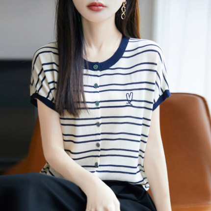 夏季100%天丝针织短袖T恤女圆领条纹爱心刺绣上衣宽松半袖打底衫