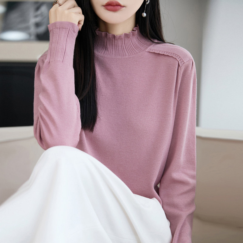 秋冬女半高领钩花精纺羊毛衫毛衣