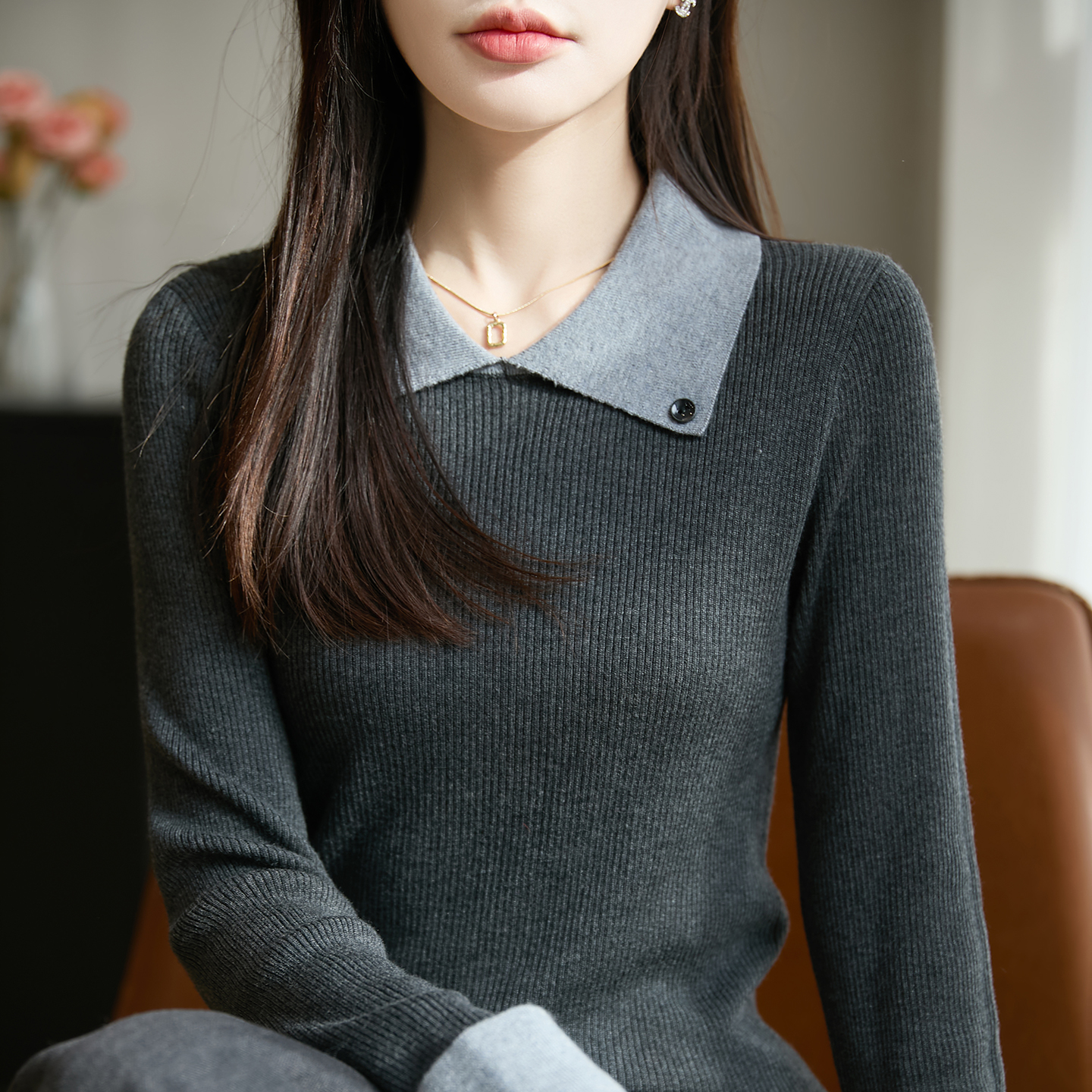 法式翻领坑条纽扣拼色精纺羊毛衫