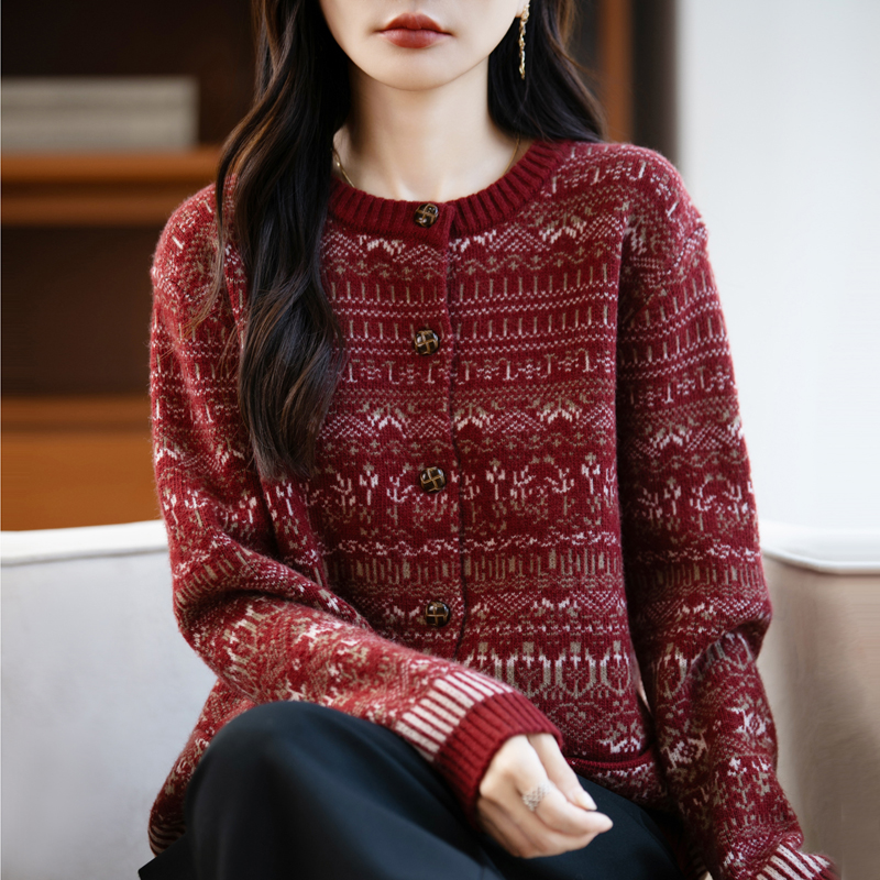 圆领复古提花精纺羊毛开衫女外套