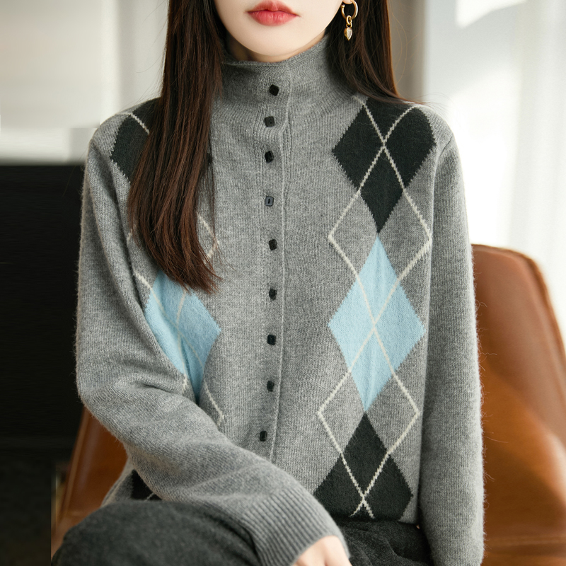卷边半高领菱形拼色精纺羊毛开衫