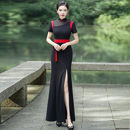 改良旗袍2024新款走秀旗袍舞台走秀表演礼仪气质礼服红黑相间