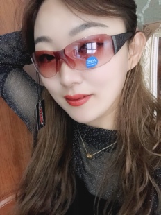 oyea欧野清仓眼镜太阳镜防紫外线女士无框摇滚千禧1402红色简约
