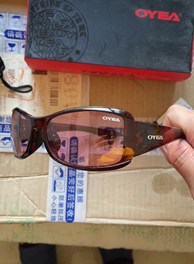 oyea欧野户外休闲眼镜太阳镜防紫外线猫部落0523红色女士酷