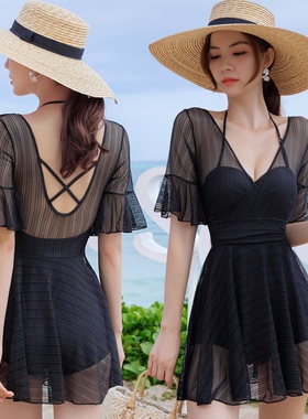 泳衣女夏2023新款连体保守遮肚显瘦性感ins风大码泡温泉游泳衣女