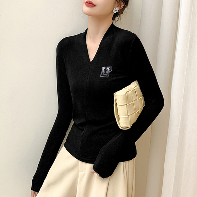 黑色高端V领长袖上衣女针织