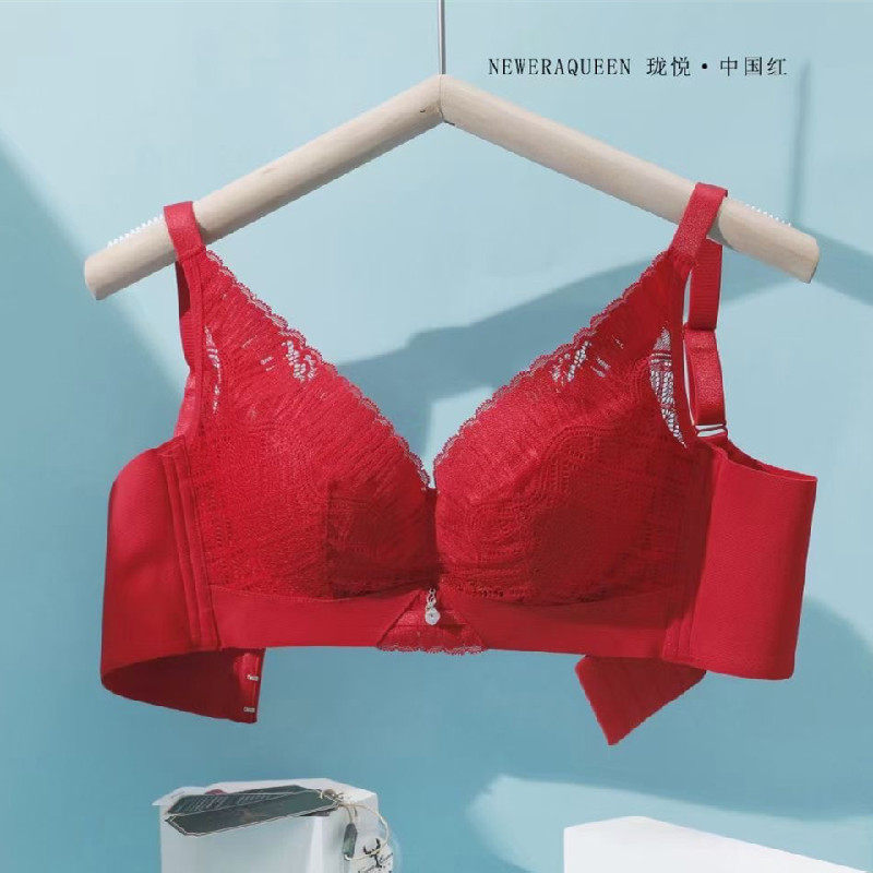 女王的世界中国红乳胶内衣文胸婚嫁娶结婚本命年过年大红套装聚拢