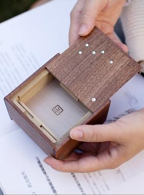 日本职人手作Karakuri box仙后座解锁机关盒惊喜礼物盒 龟井明夫