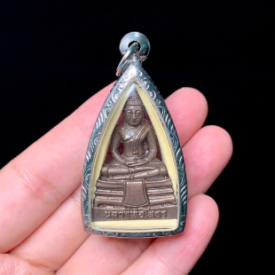 泰国佛牌 龙婆key 2555年 索通佛 项链吊坠带独立编号