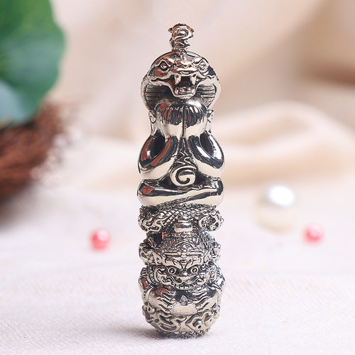 泰国佛牌阿赞苏斌灵蛇拉胡掩面