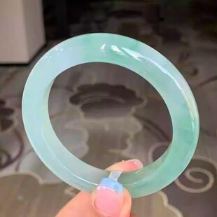 平洲源头供应链直销翡翠手镯飘花紫萝兰三彩白底青果绿冰糯种玉器