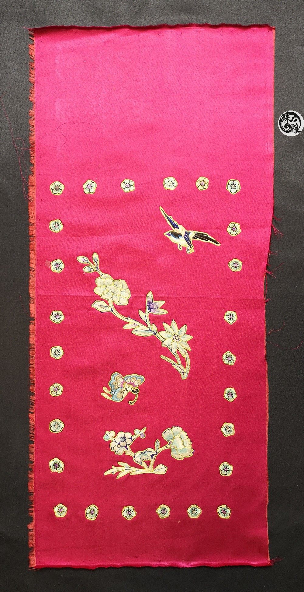 真丝手工刺绣京绣绣片传统中国风礼品细工花卉蝴蝶特色装饰画布料