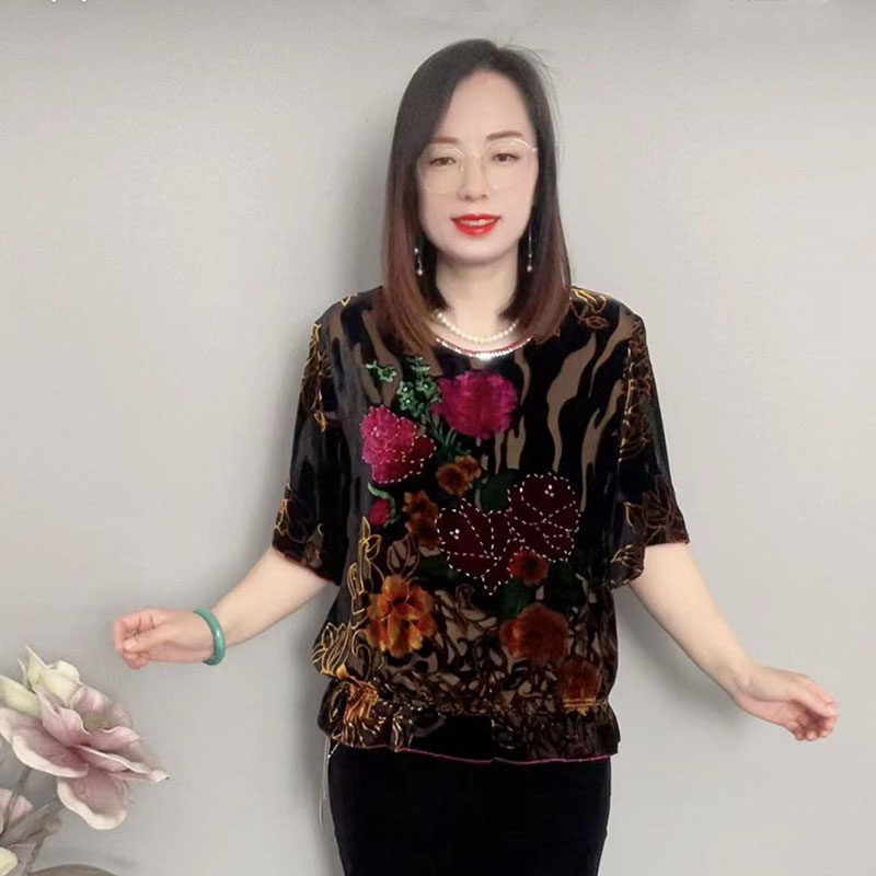 圆领五分袖桑蚕丝植绒上衣女
