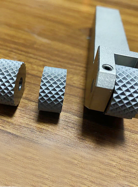 ANYTOOL间距P 2.0满格滚花轮及刀架S20-201006-A-NC