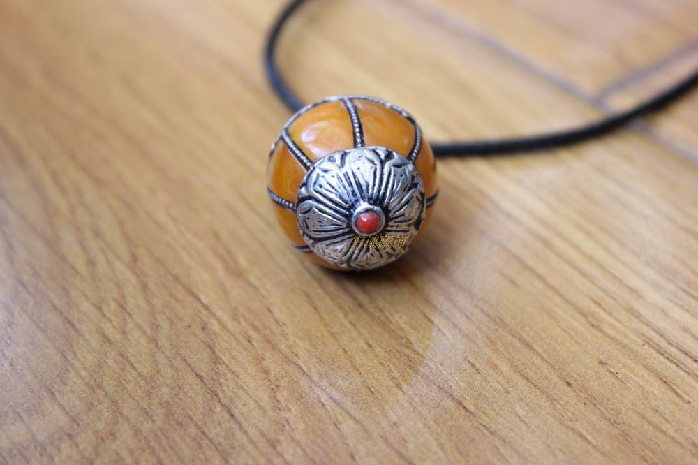 西藏尼泊尔进口饰品民族藏族手工女式脖子坠子挂件项坠吊坠包邮