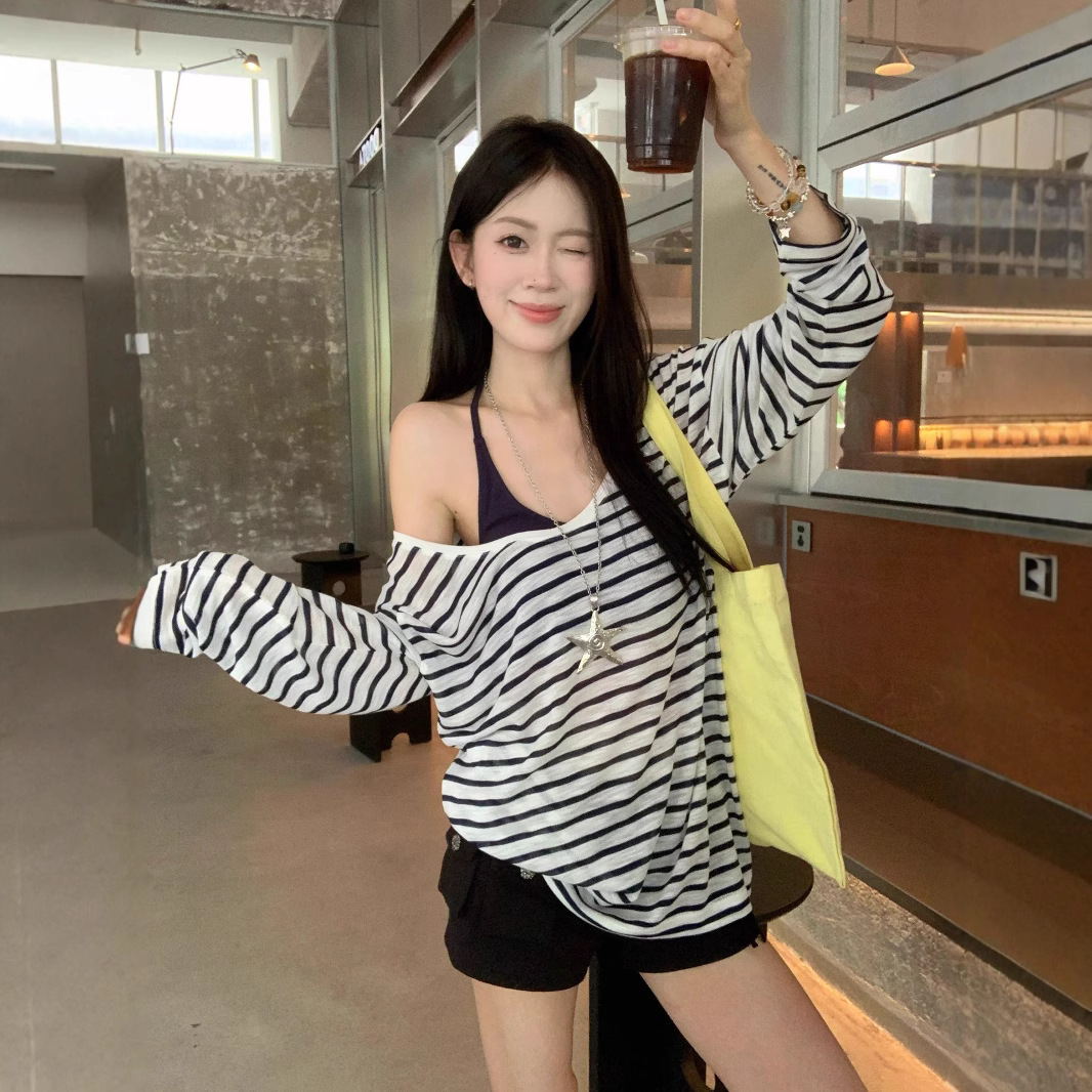 韩系慵懒风撞色条纹V领薄款长袖T恤女装夏季休闲宽松百搭露肩上