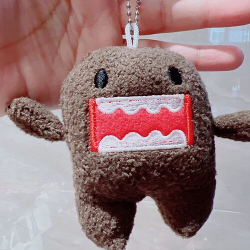 跨境热销多魔君钥匙扣挂件包包配件毛绒玩具DOMO KUN
