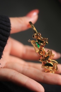 蝶花飞舞天然缅甸翡翠干青料大手镯、s925银镀镶嵌,附权威证书