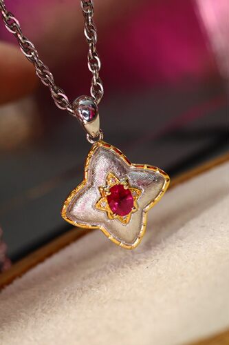 PT950铂金天然红宝石吊坠金重：1.646g  主石0.27ct 钻石0.012ct