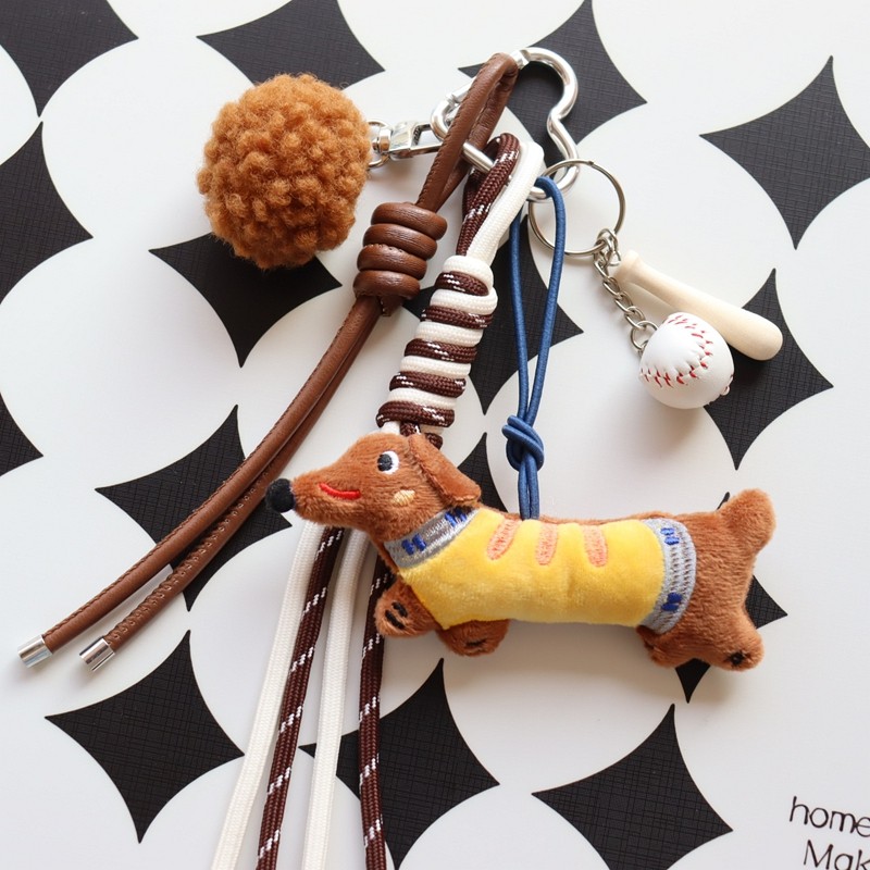 复古毛绒腊肠狗包挂件miu系书包挂饰高级感钥匙扣挂饰男女生礼物,服饰配件/皮带/帽子/围巾,包挂件,淘宝优惠券,粉丝福利购,淘宝优惠卷