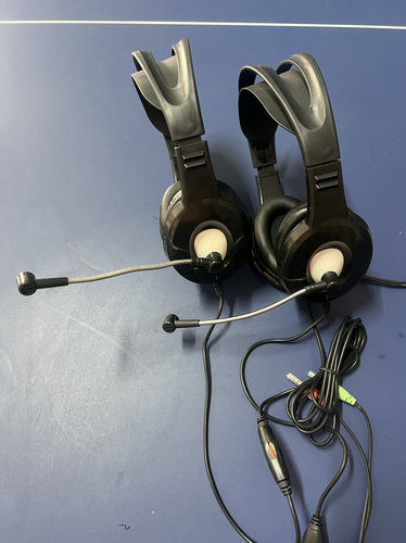 1.8米头戴式电脑耳机麦克风台式机双头游戏耳麦重低音网吧大耳包