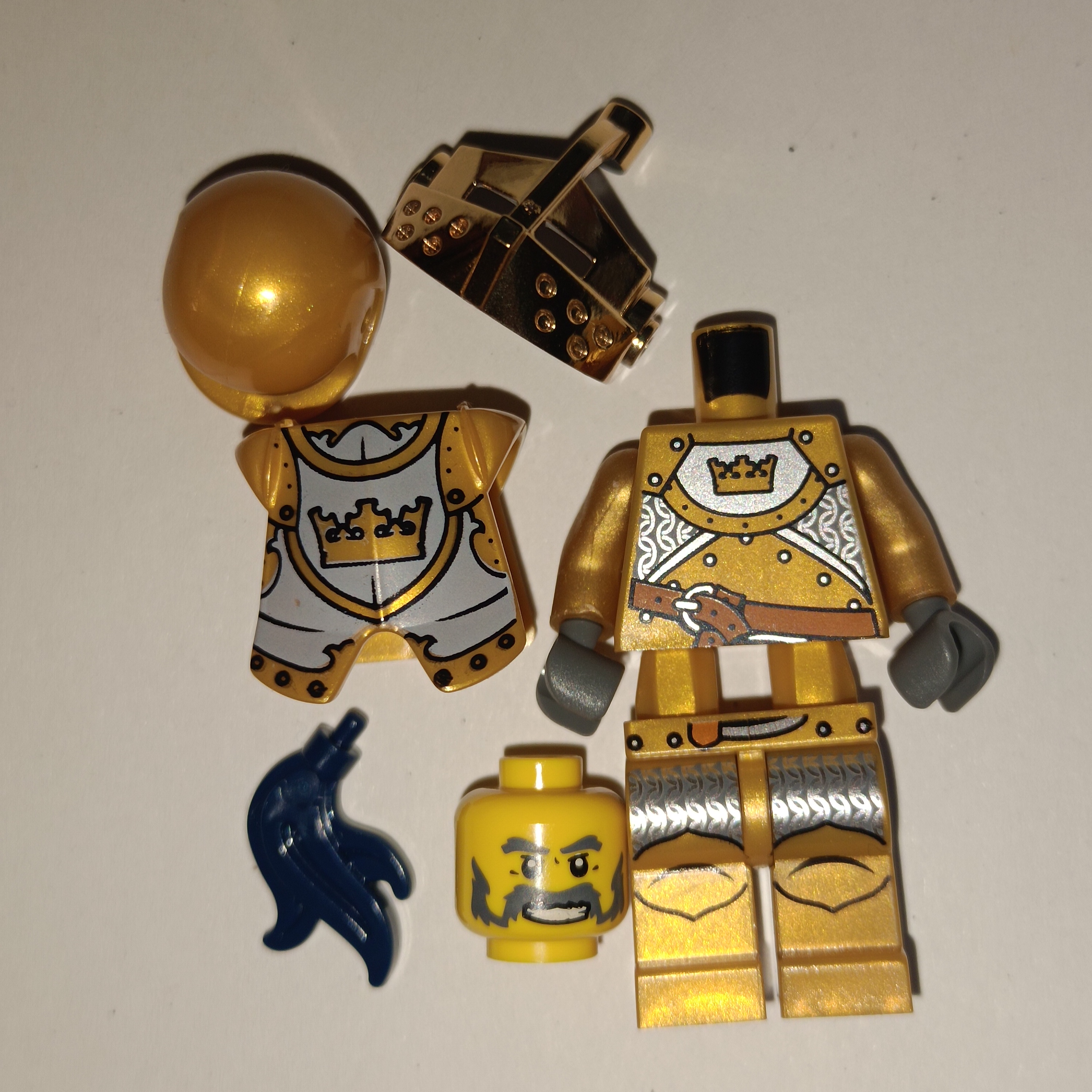 LEGO乐高cas415人仔城堡黄金骑士镀金色面罩版塑料拼装积木玩具新