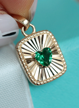 现货韩国纯14K金镭射刻面方牌吊坠 清澈绿色爱心锆石镶嵌方形挂坠