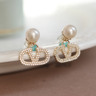 订货 兔兔纯14K金轻奢满镶V字母耳坠 7mm珍珠法式优雅耳针款耳饰